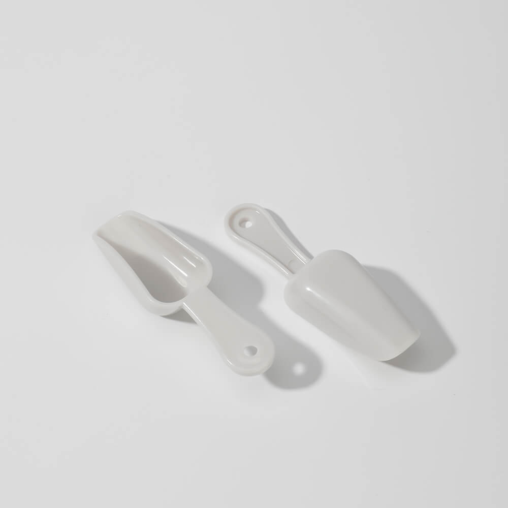 bulk white plastic spoons